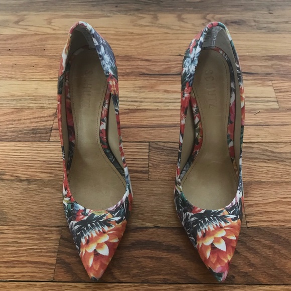 SCHUTZ Shoes - Schultz Floral Pumps SCHUTZ Shoes - Schultz Floral Pumps